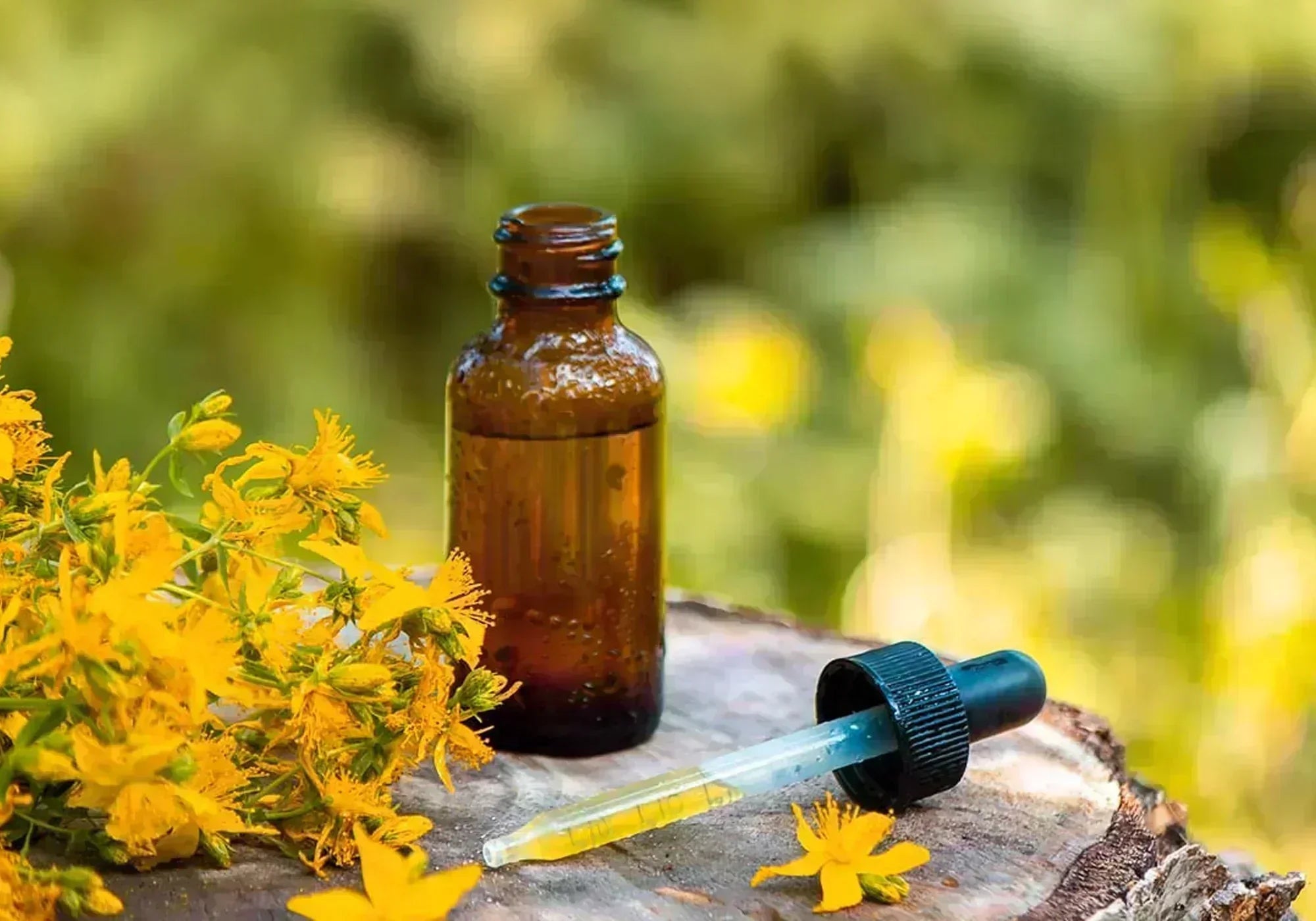 За какво се изпoлзва маслото от жълт кантарион